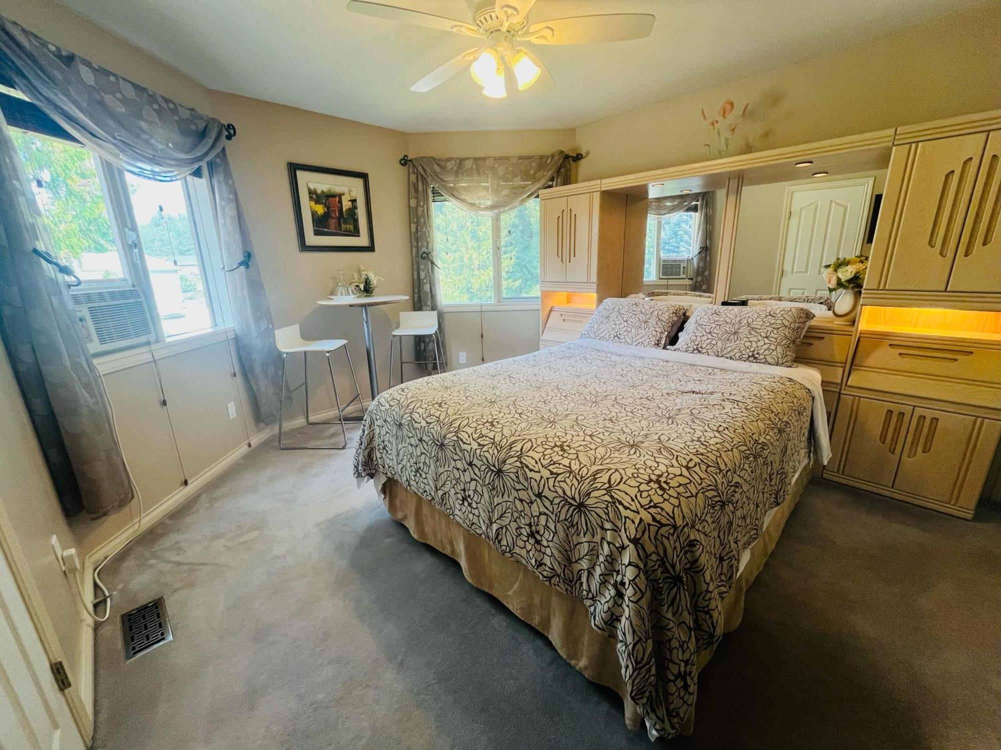 Cornerstone Bed & Breakfast Revelstoke